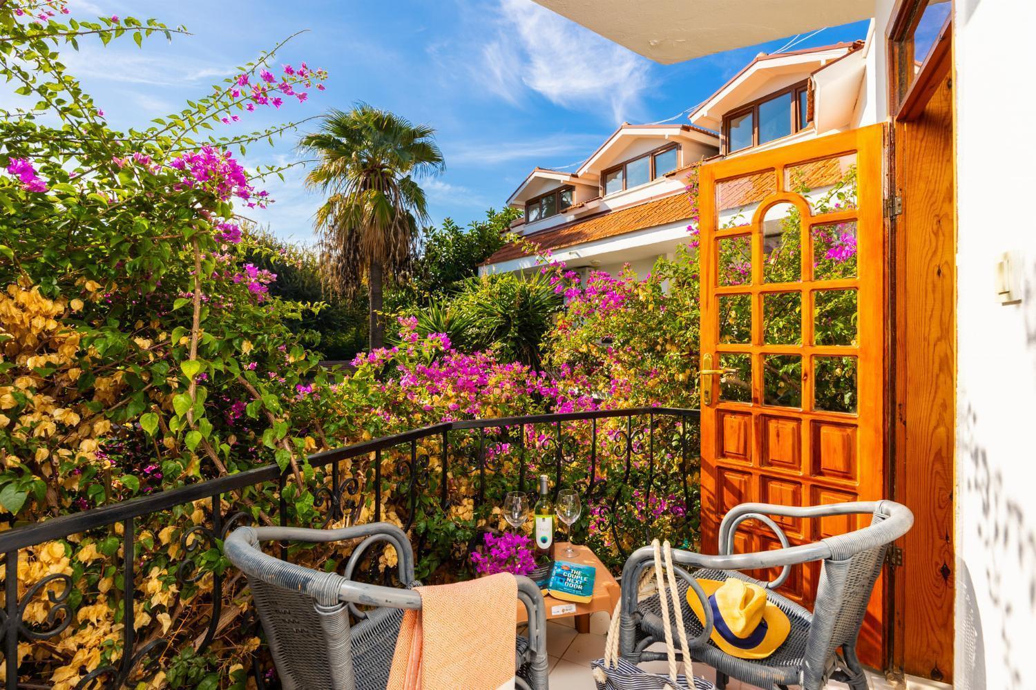 Garden Bloom Hotel Dalyan Exterior photo